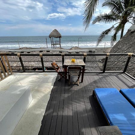 Johnnys Place Hotel Monterrico Zewnętrze zdjęcie