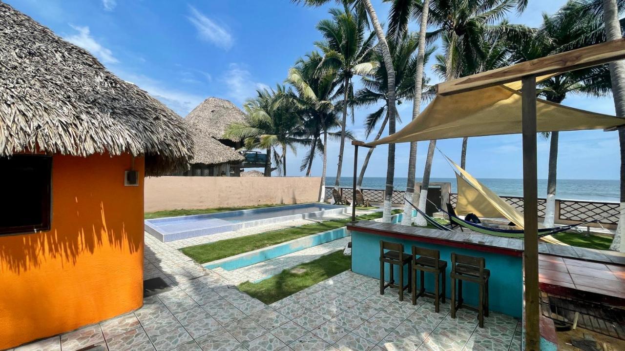 Johnnys Place Hotel Monterrico Zewnętrze zdjęcie