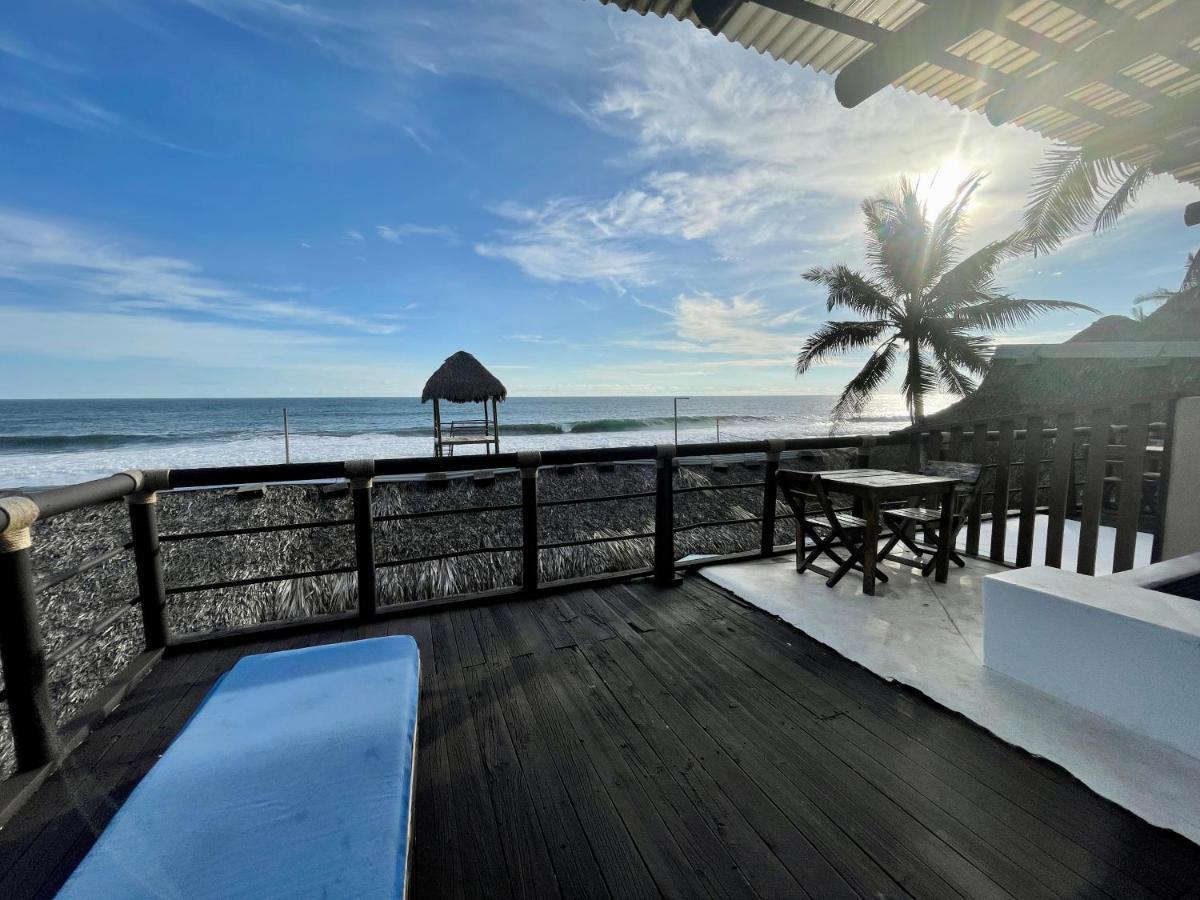 Johnnys Place Hotel Monterrico Zewnętrze zdjęcie